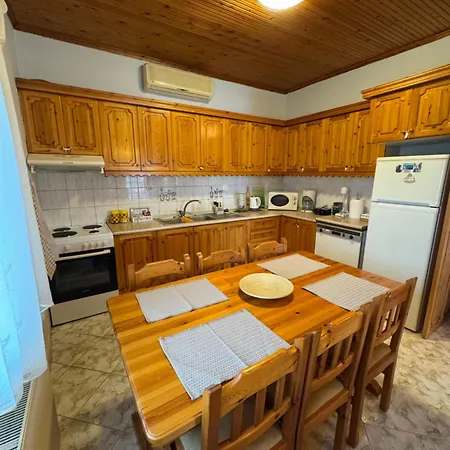 Apartment Pansedon House By The Sea Nea Kallikrateia